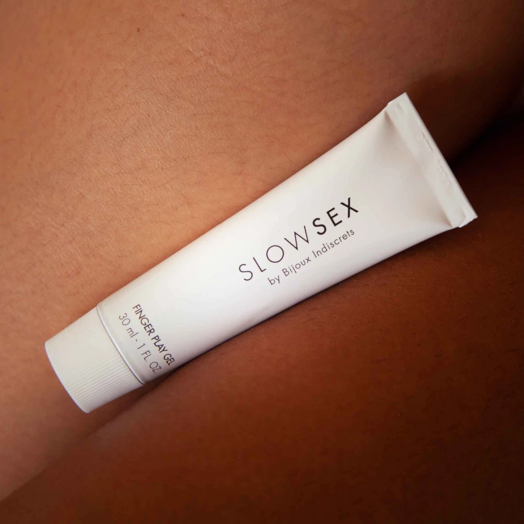 Bijoux Indiscrets Slow Sex kokosų gelis su alavijais, vandens pagrindu, 30 ml