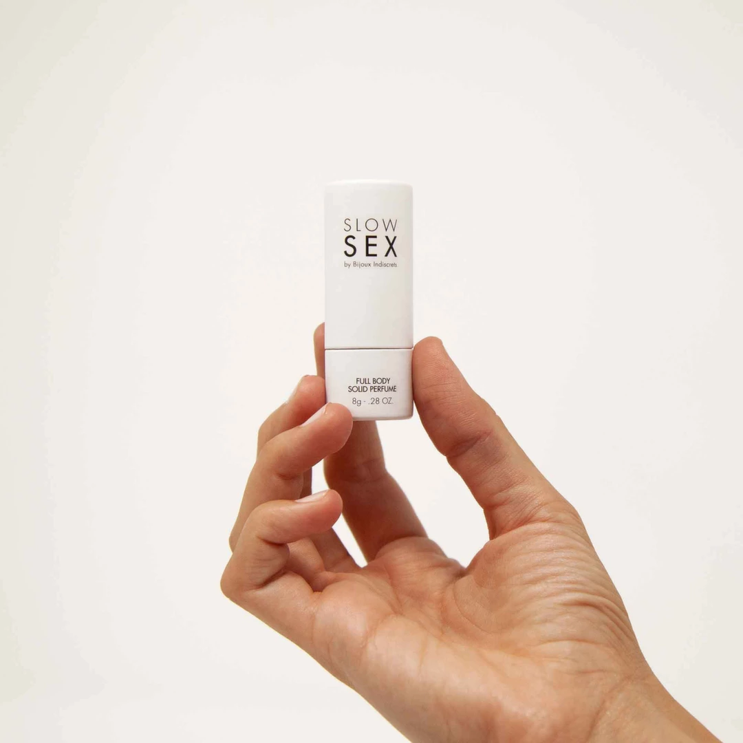 Bijoux Indiscrets Slow Sex kokosų kvapo kietieji kūno kvepalai, be alkoholio, 8 g