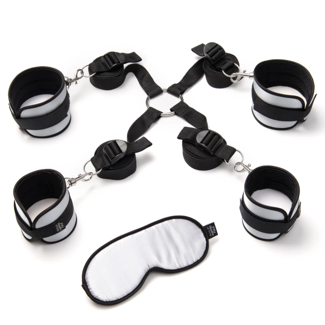 Fifty Shades of Grey Hard Limits surišimo prie lovos rinkinys su akių raiščiu