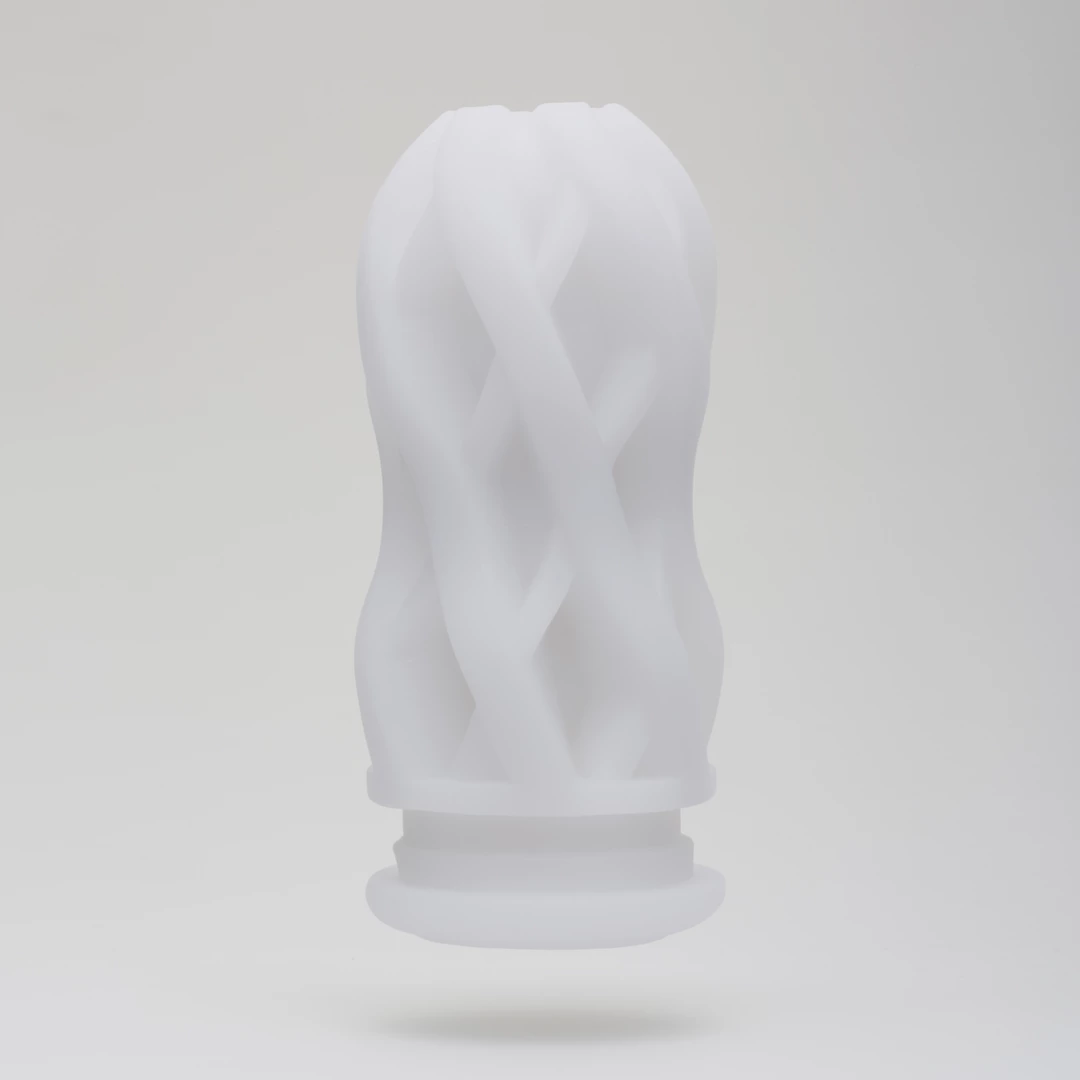 Tenga Air-Tech Strong daugkartinis masturbatorius su oro sistema, juodas