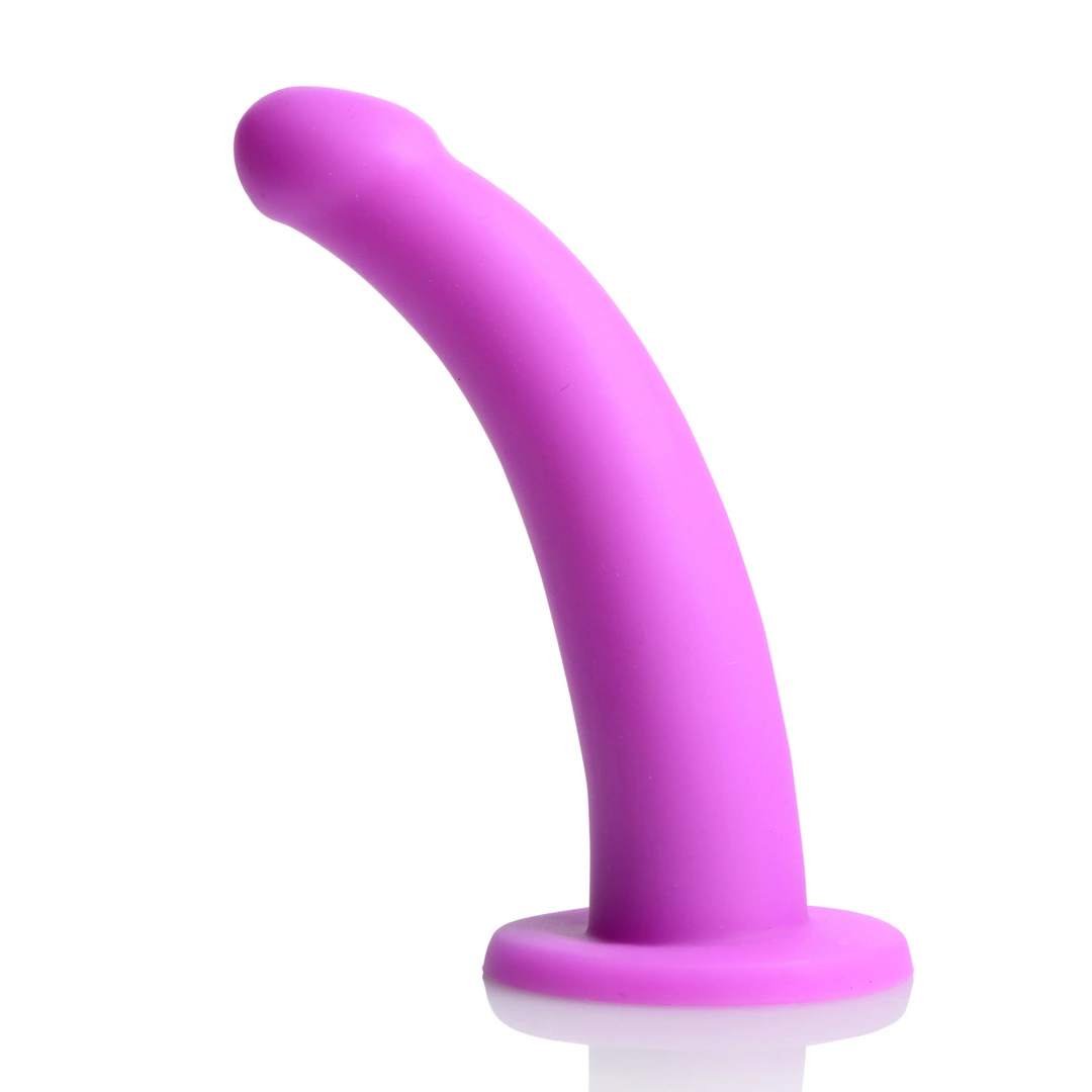 XR Brands strap-on su lenktu silikoniniu dildo ir siurbtuku, violetinis, 18 cm