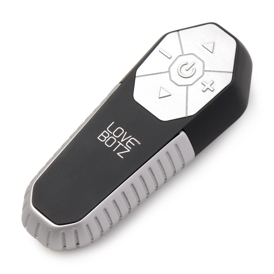 XR Brands sekso mašina su nuotolinio valdymo pulteliu ir Vac-U-Lock adapteriu